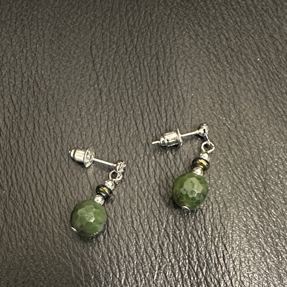 Elegant Green Dangle Earrings